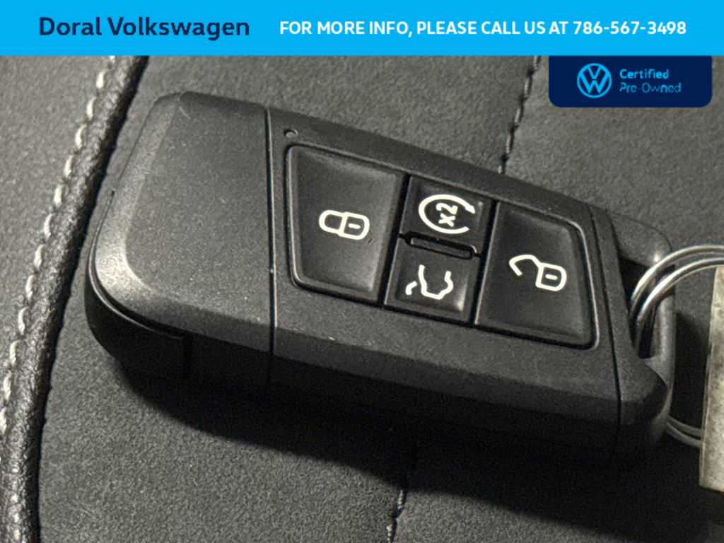 Thumbnail: 2025 Volkswagen Taos - 28