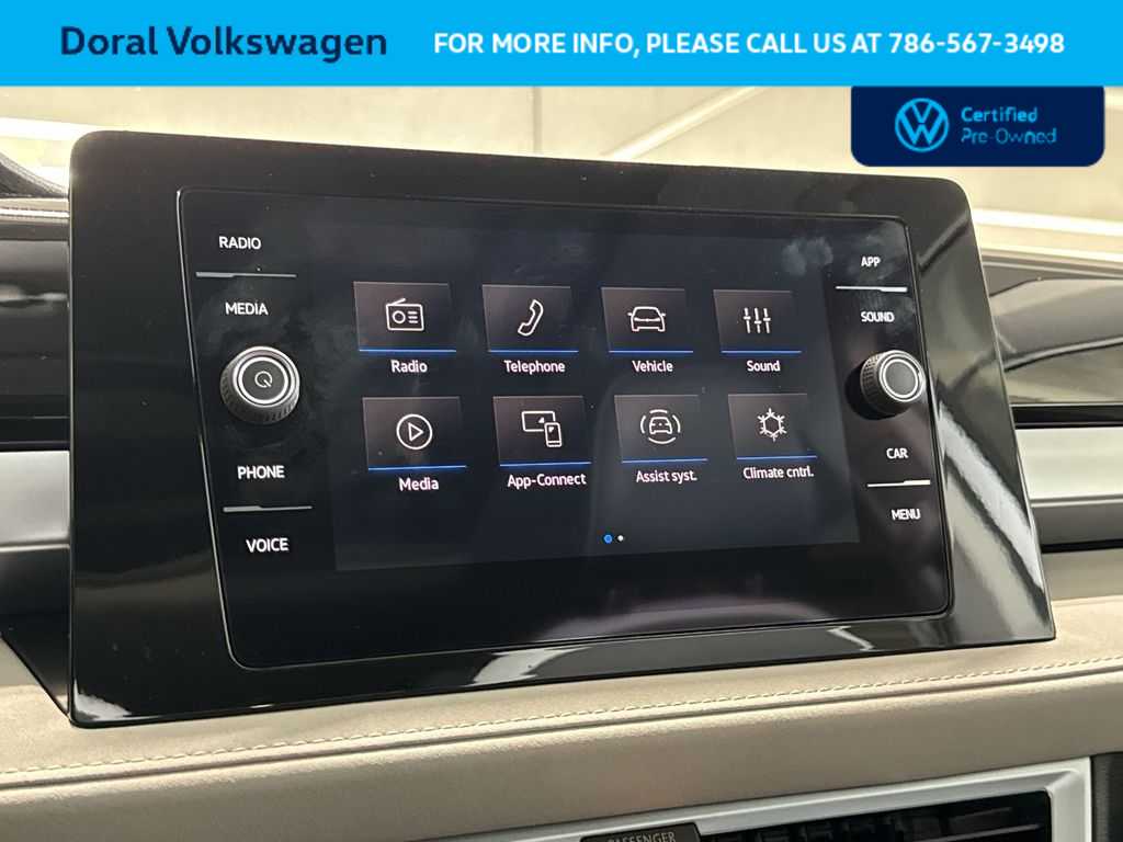 Thumbnail: 2025 Volkswagen Taos - 18