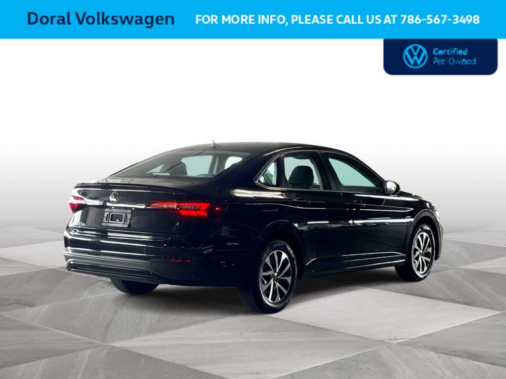 Thumbnail: 2023 Volkswagen Jetta - 8
