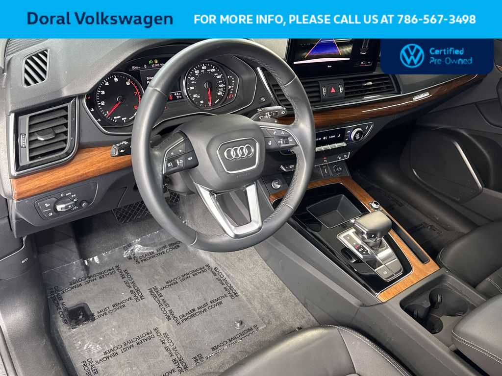 Thumbnail: 2023 Audi Q5 - 13