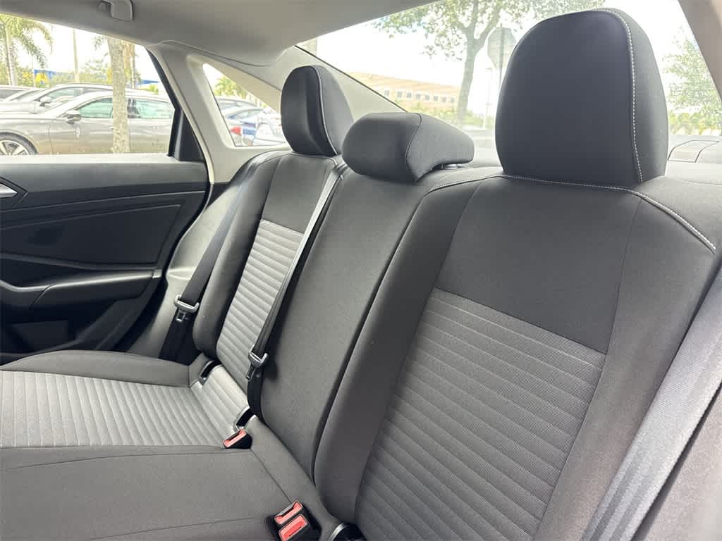 Thumbnail: 2026 Volkswagen Jetta - 22