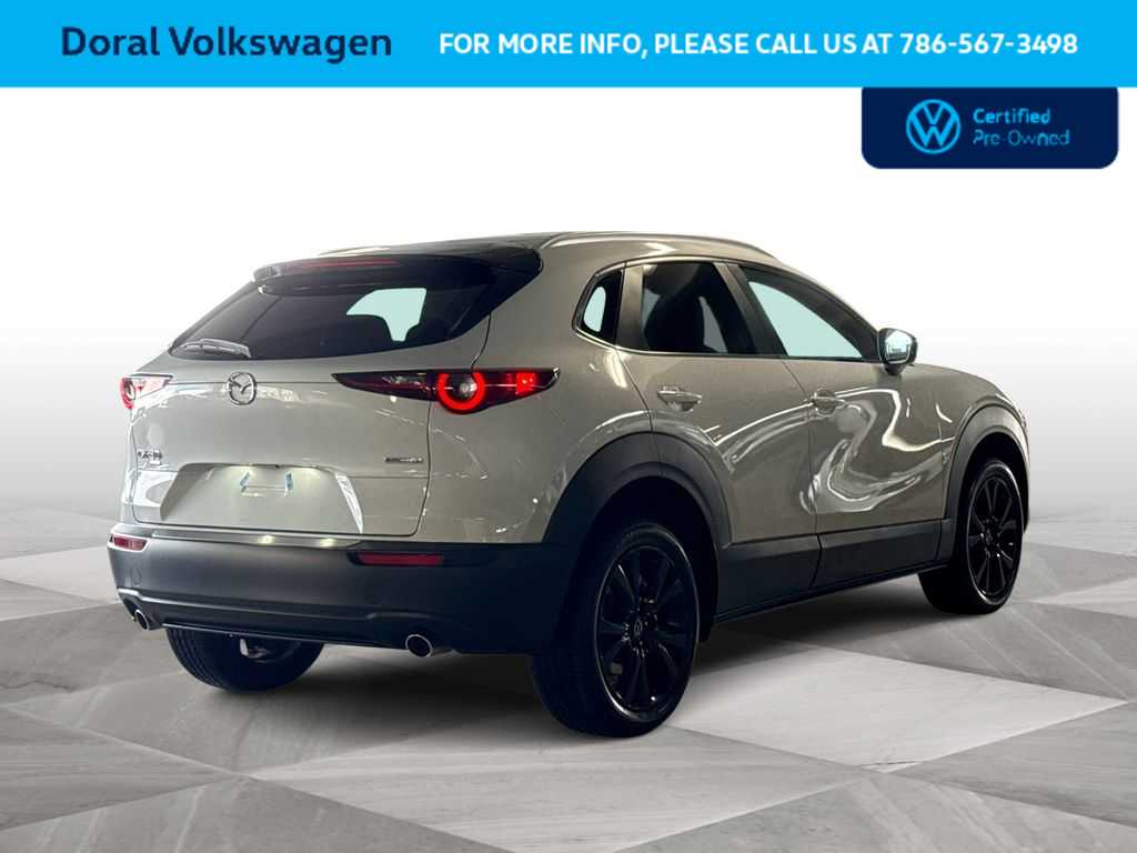 Thumbnail: 2025 Mazda CX-30 - 8