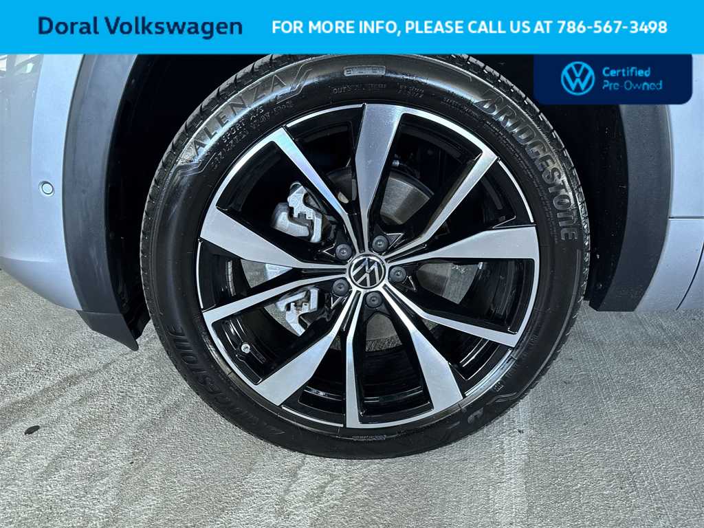 2024 Volkswagen Atlas SEL 10