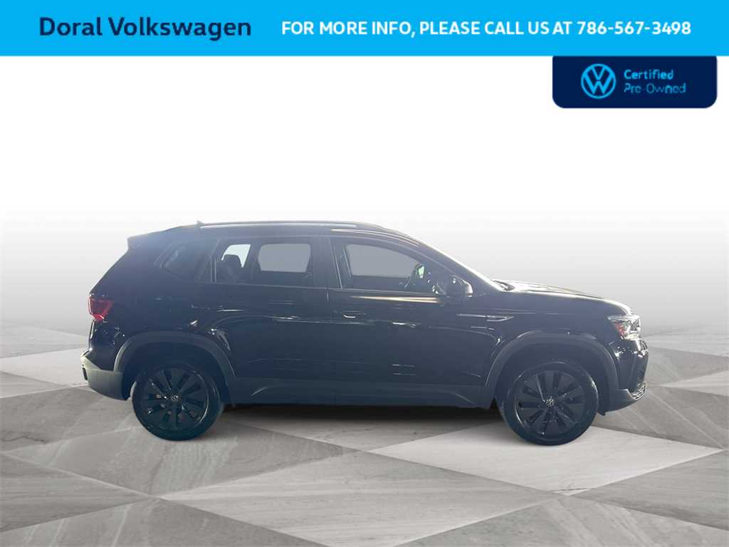 Thumbnail: 2023 Volkswagen Taos - 9