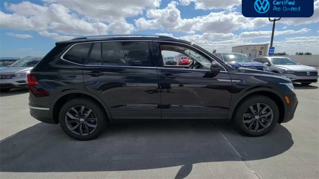 2023 Volkswagen Tiguan SE 2