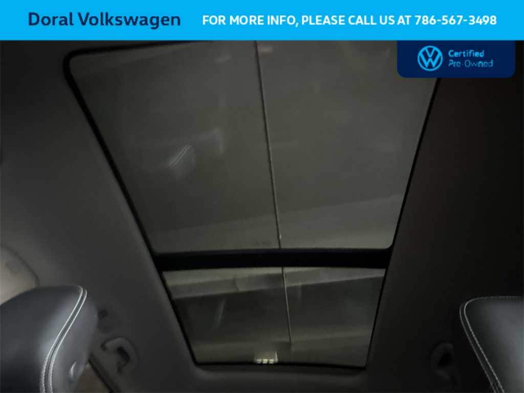 Thumbnail: 2021 Volkswagen Atlas - 17