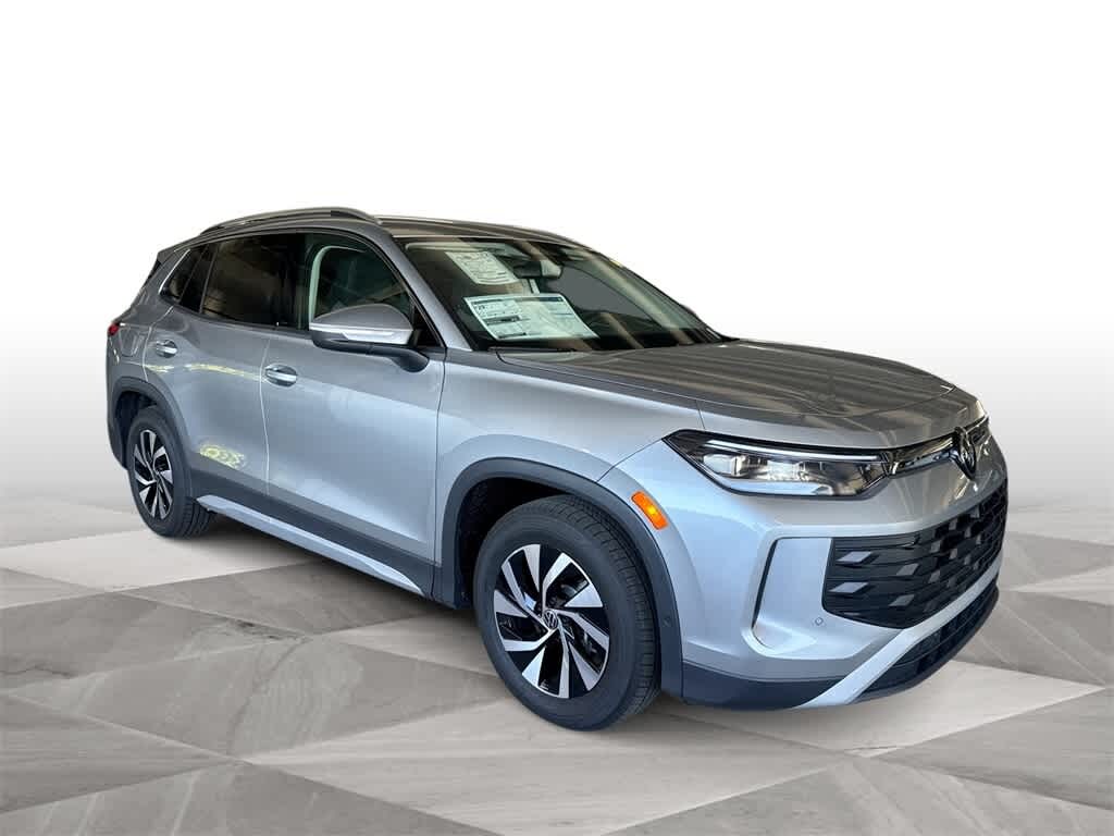 New 2026 Volkswagen Tiguan S SUV