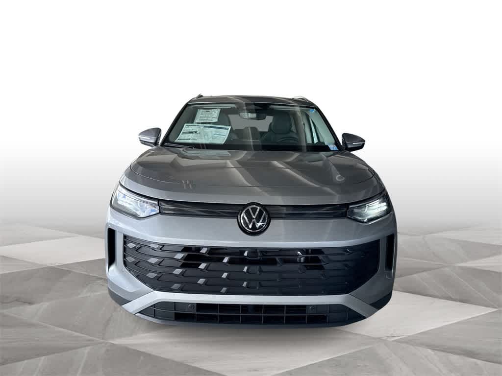 Thumbnail: 2026 Volkswagen Tiguan - 3