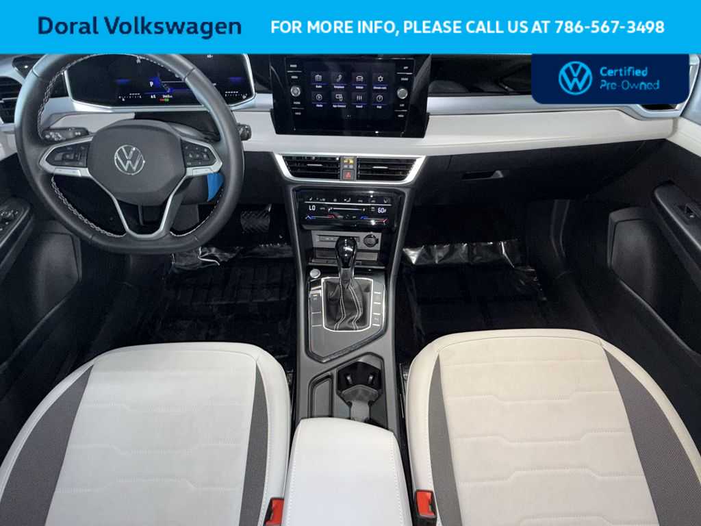 Thumbnail: 2025 Volkswagen Taos - 24