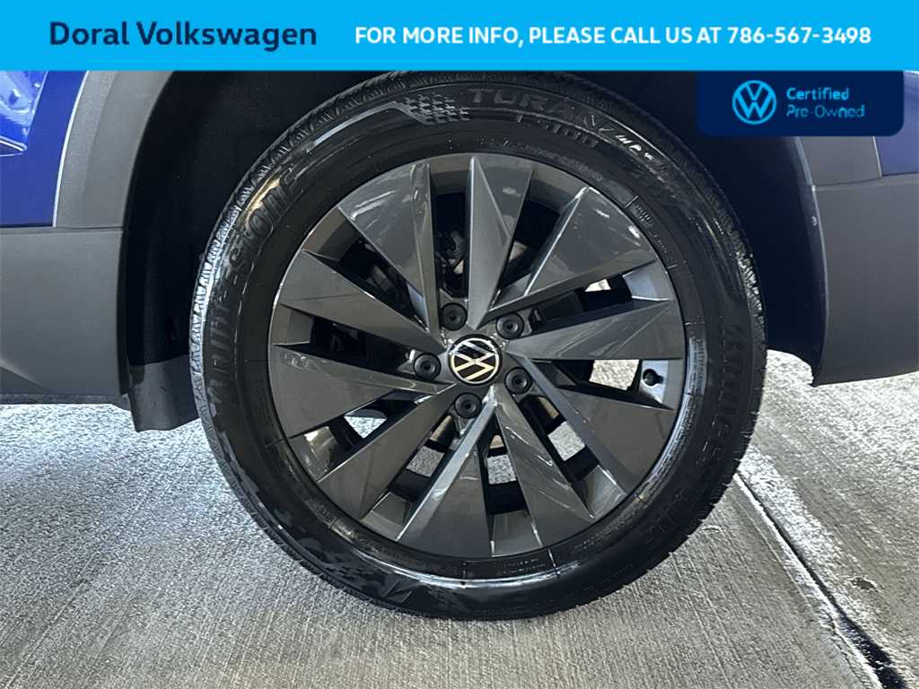 Thumbnail: 2023 Volkswagen Taos - 11