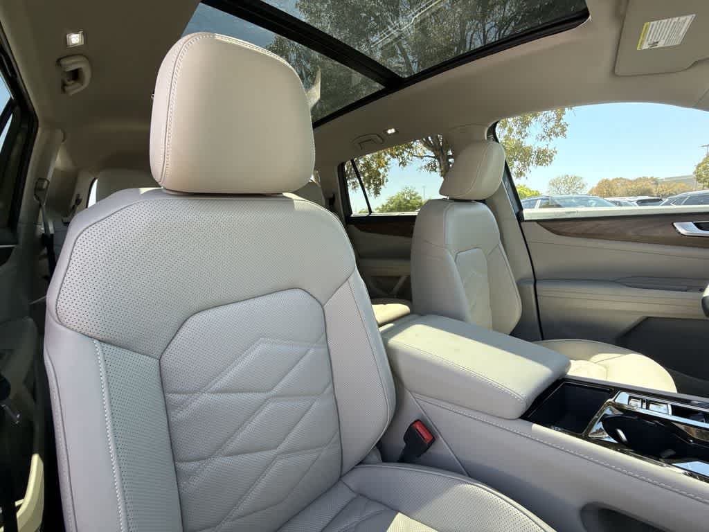 Thumbnail: 2026 Volkswagen Atlas - 26