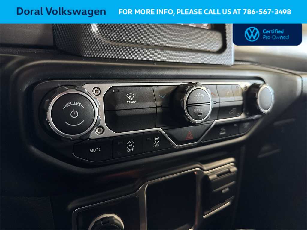 Thumbnail: 2022 Jeep Wrangler - 20