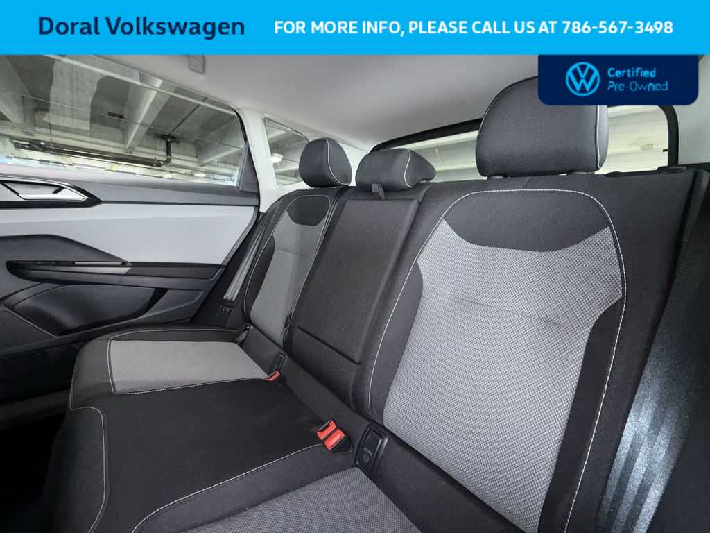 Thumbnail: 2023 Volkswagen Taos - 22