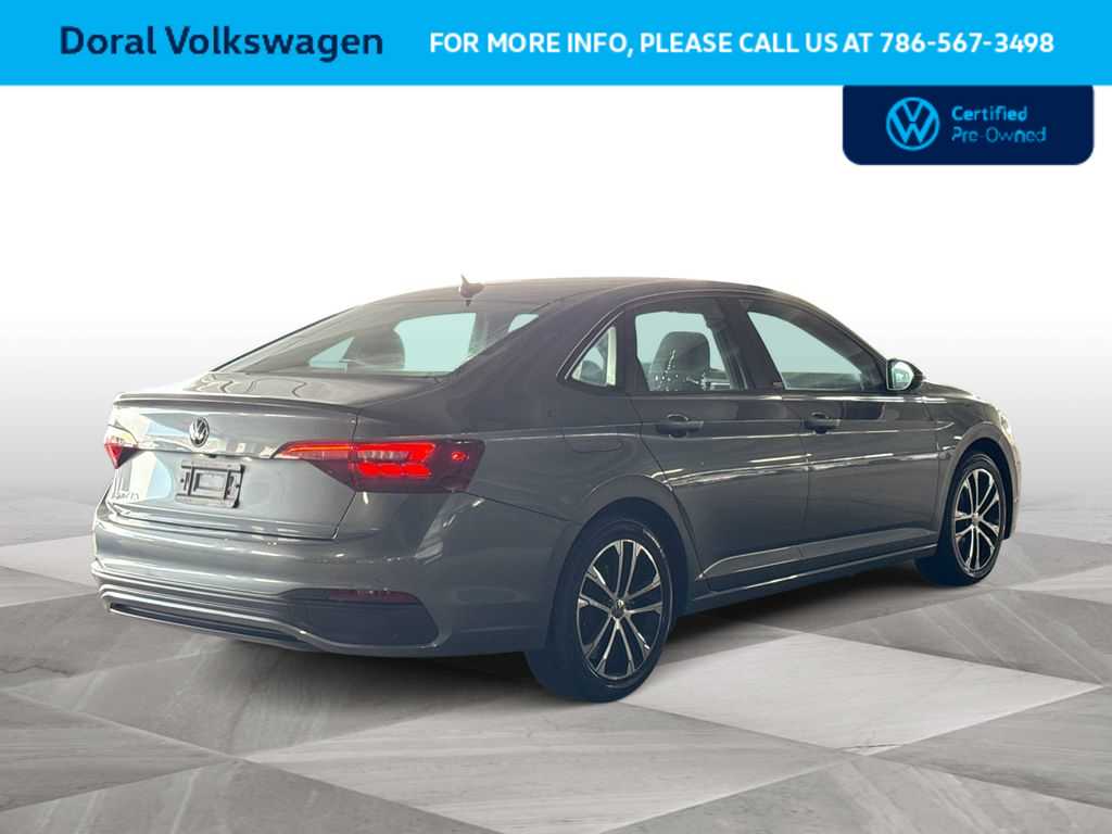 Thumbnail: 2023 Volkswagen Jetta - 8