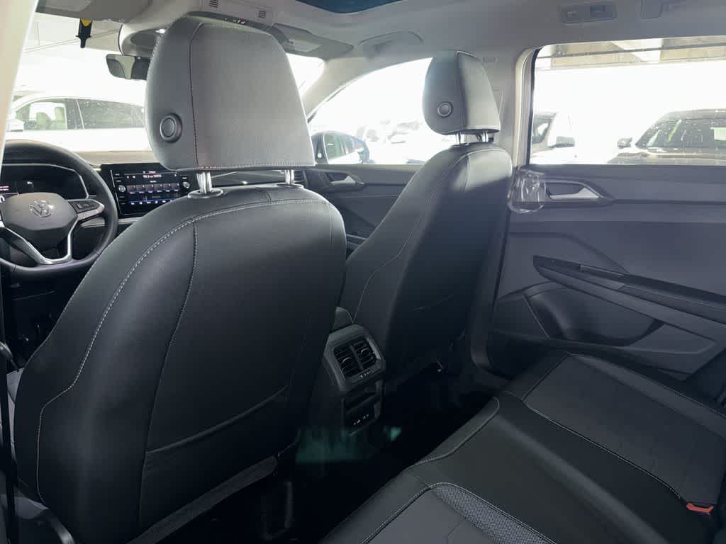 Thumbnail: 2026 Volkswagen Taos - 23