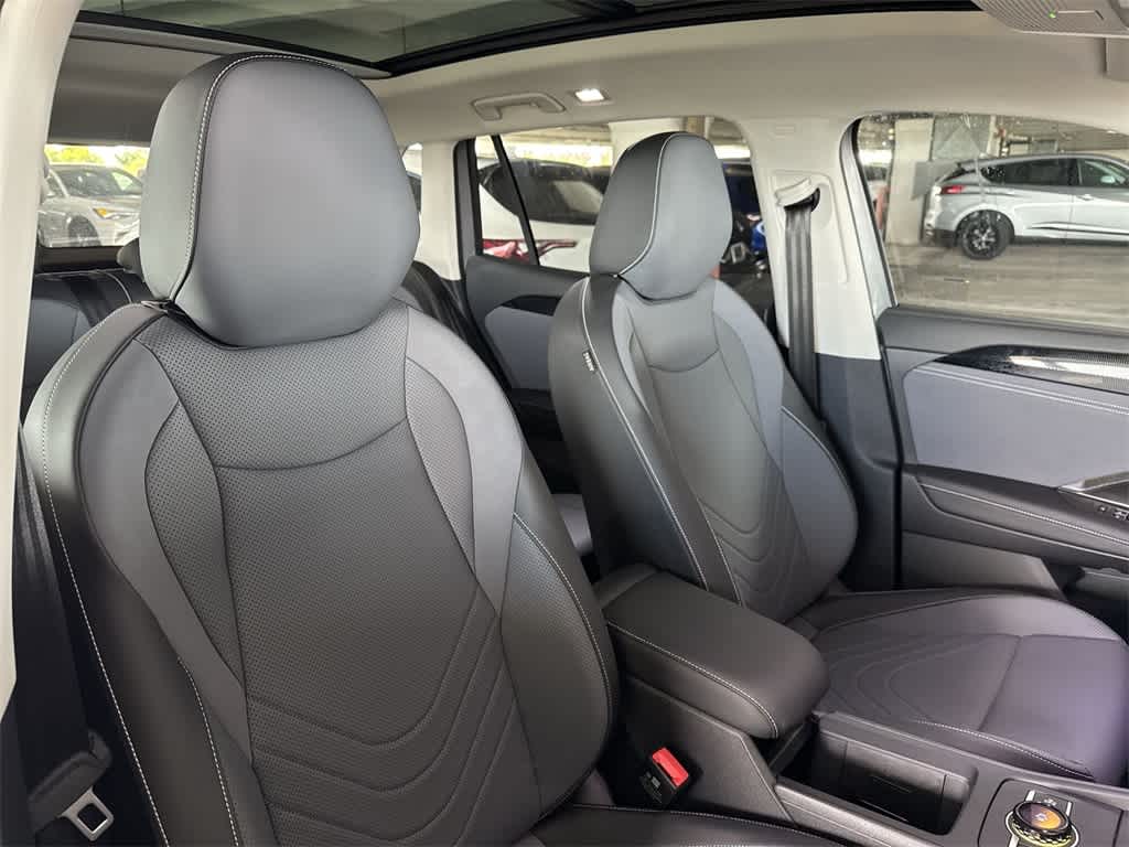 Thumbnail: 2026 Volkswagen Tiguan - 27