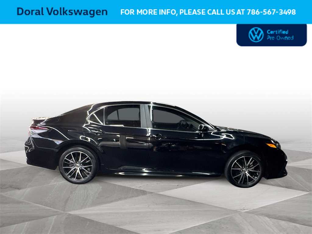 Thumbnail: 2024 Toyota Camry - 9