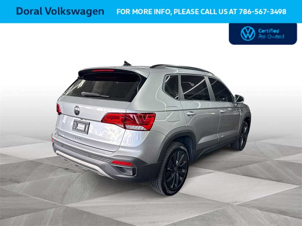 Thumbnail: 2023 Volkswagen Taos - 8