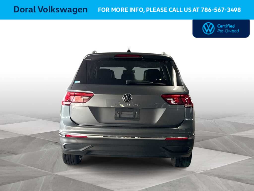 Thumbnail: 2023 Volkswagen Tiguan - 7