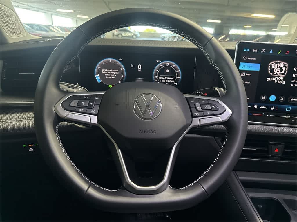 Thumbnail: 2025 Volkswagen Tiguan - 15