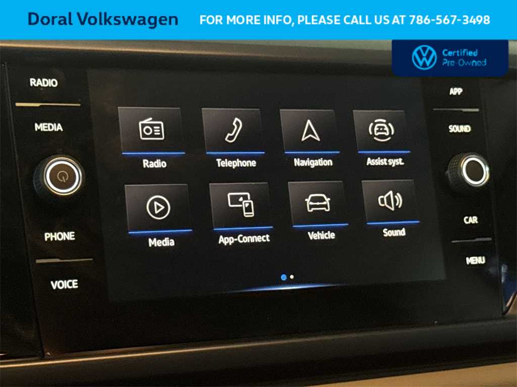 Thumbnail: 2022 Volkswagen Taos - 17