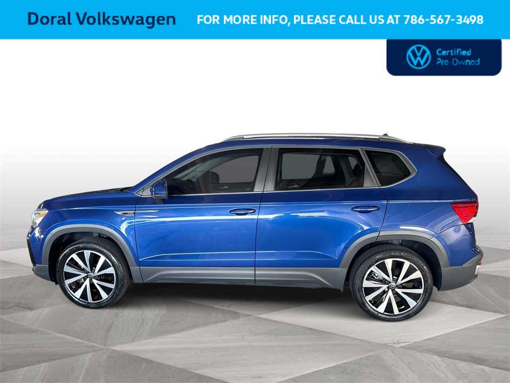 Thumbnail: 2022 Volkswagen Taos - 4