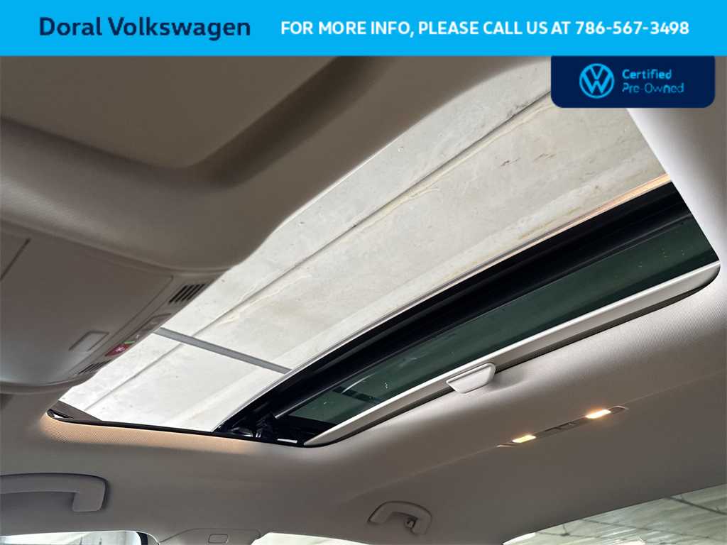 Thumbnail: 2024 Volkswagen Jetta - 17