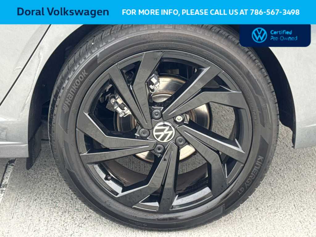 Thumbnail: 2025 Volkswagen Jetta - 11