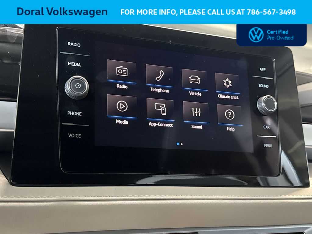 Thumbnail: 2025 Volkswagen Taos - 18