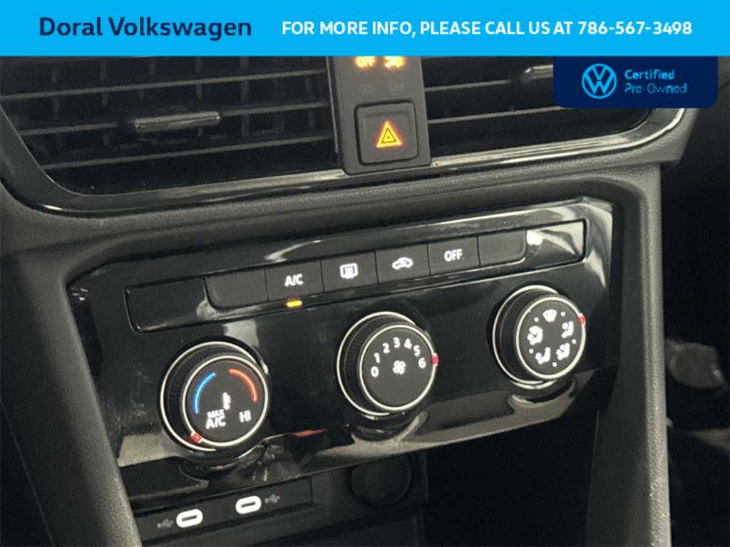 Thumbnail: 2023 Volkswagen Taos - 20