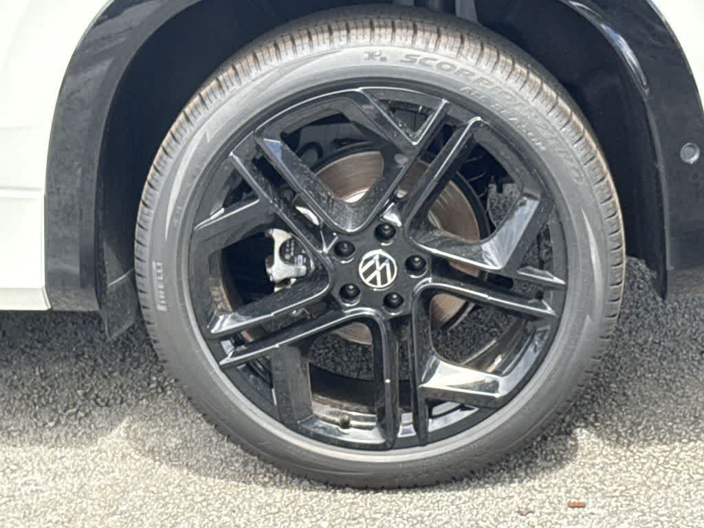 Thumbnail: 2026 Volkswagen Tiguan - 11