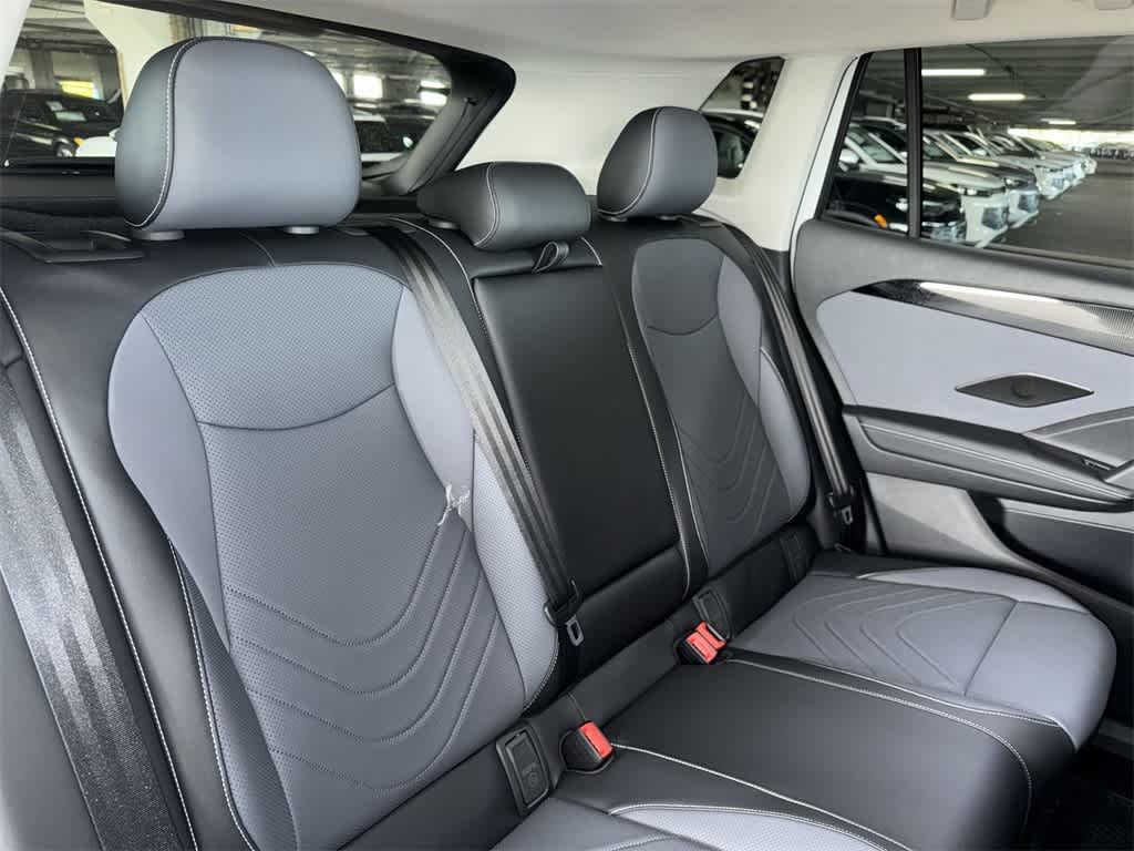 Thumbnail: 2026 Volkswagen Tiguan - 26