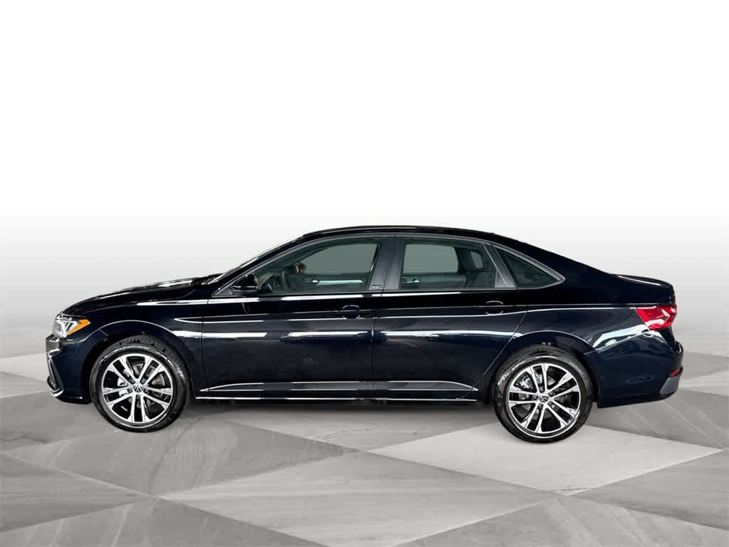 Thumbnail: 2025 Volkswagen Jetta - 5