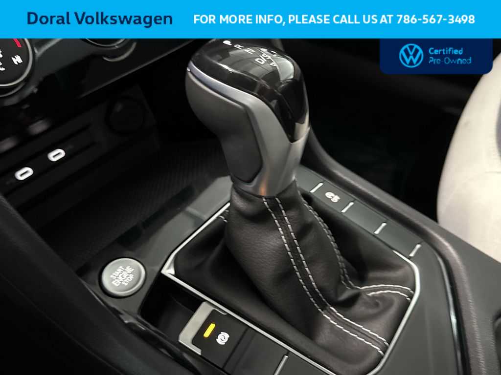 Thumbnail: 2025 Volkswagen Taos - 21