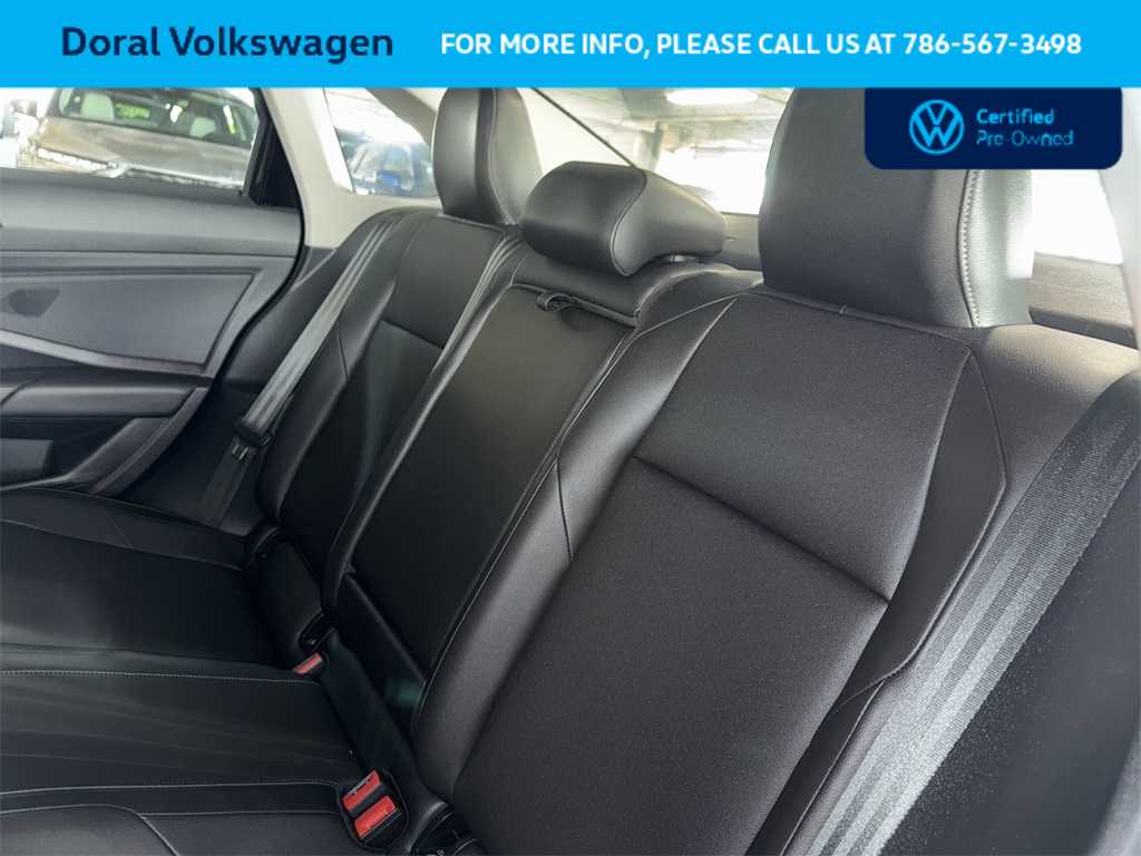 Thumbnail: 2019 Volkswagen Jetta - 22