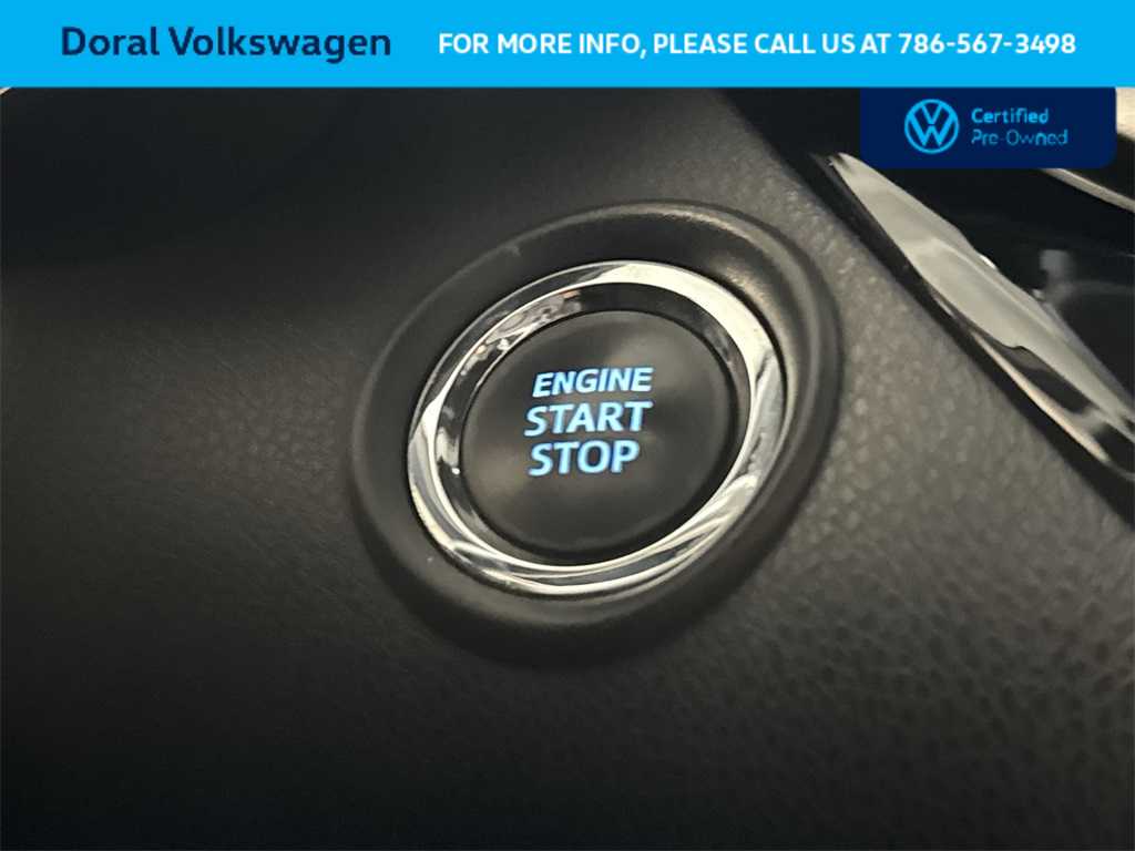 Thumbnail: 2020 Toyota C-HR - 17