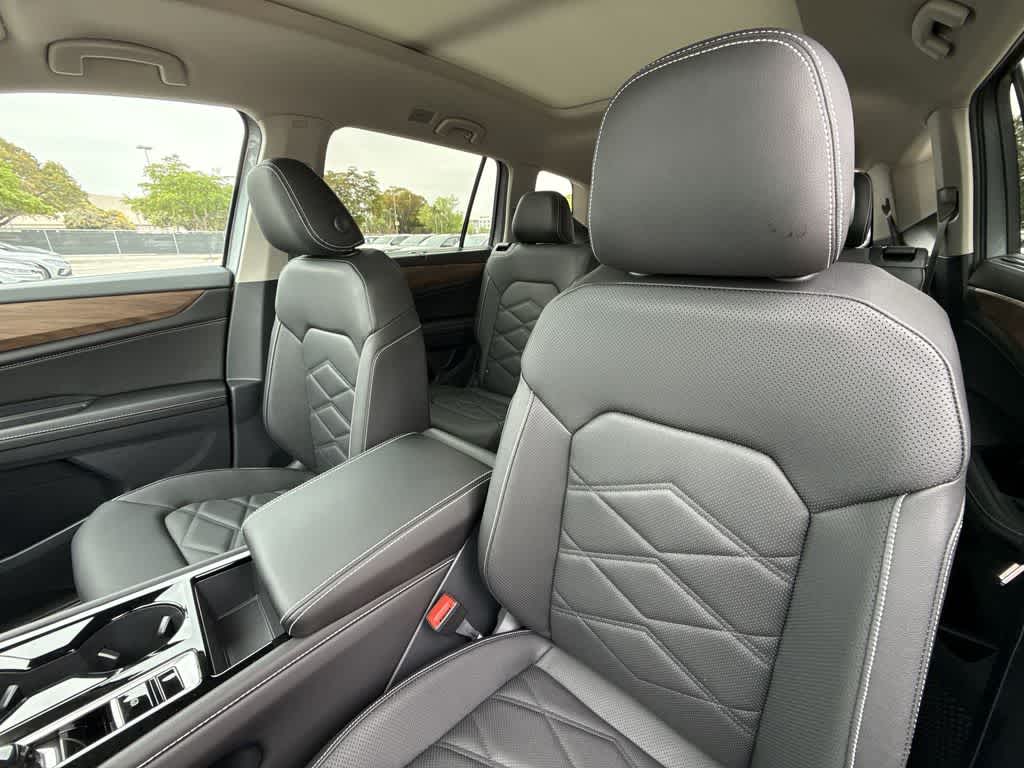 Thumbnail: 2026 Volkswagen Atlas - 14