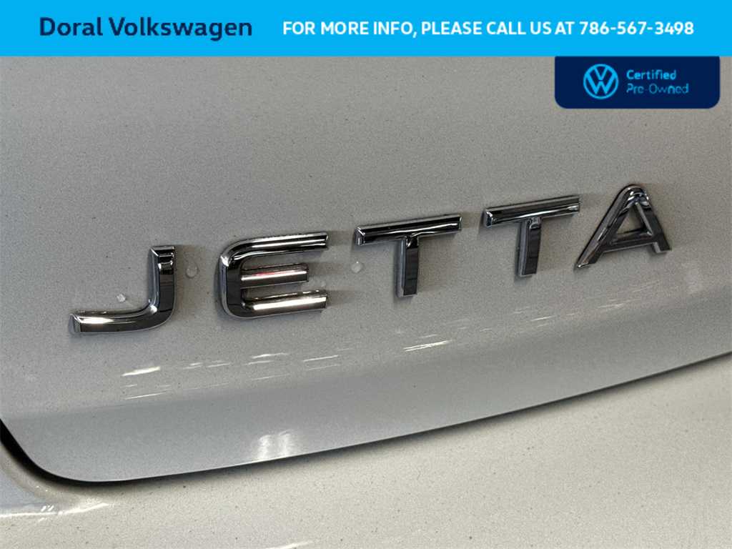 Thumbnail: 2023 Volkswagen Jetta - 10