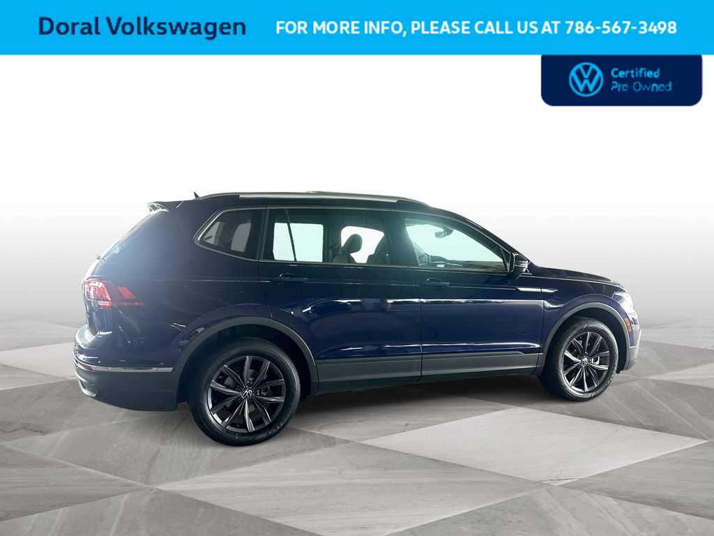 Thumbnail: 2023 Volkswagen Tiguan - 9