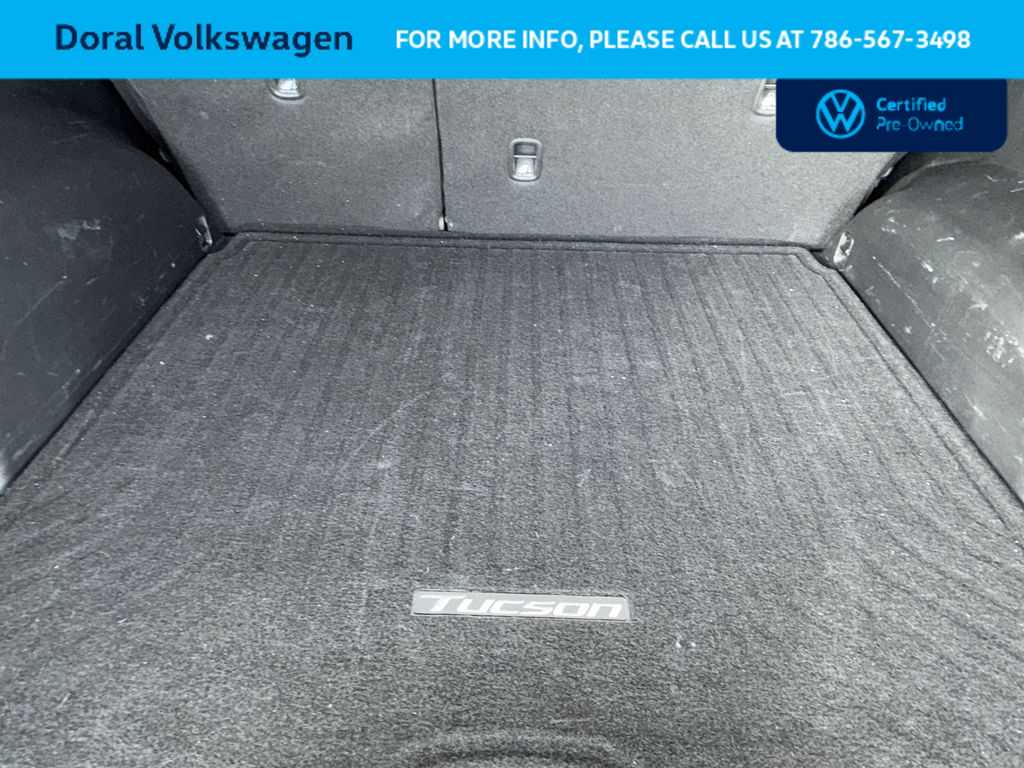 Thumbnail: 2023 Hyundai Tucson - 25