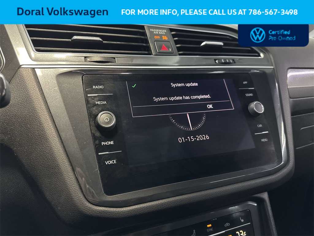 Thumbnail: 2023 Volkswagen Tiguan - 18