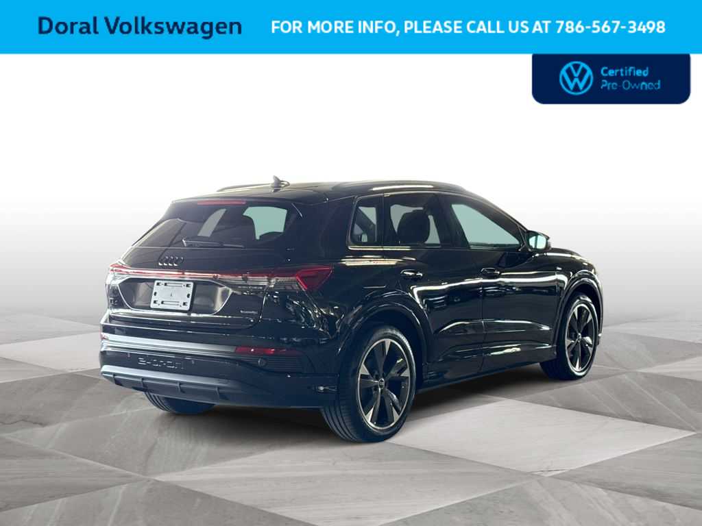 Thumbnail: 2024 Audi Q4 e-tron - 8