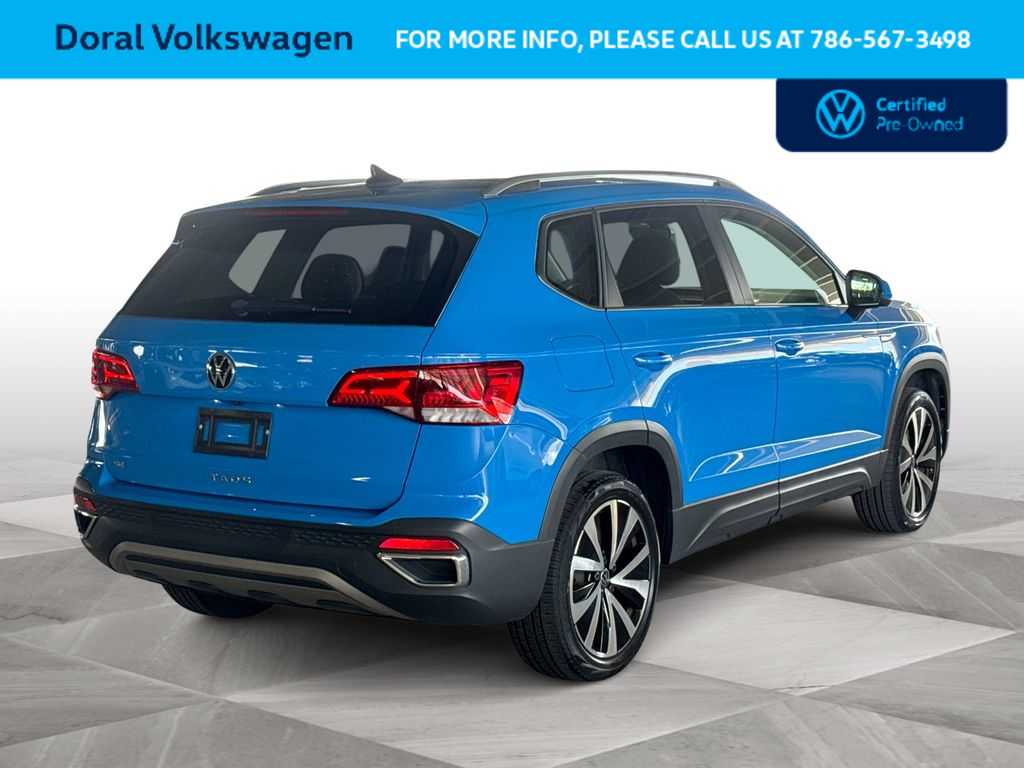 Thumbnail: 2023 Volkswagen Taos - 8