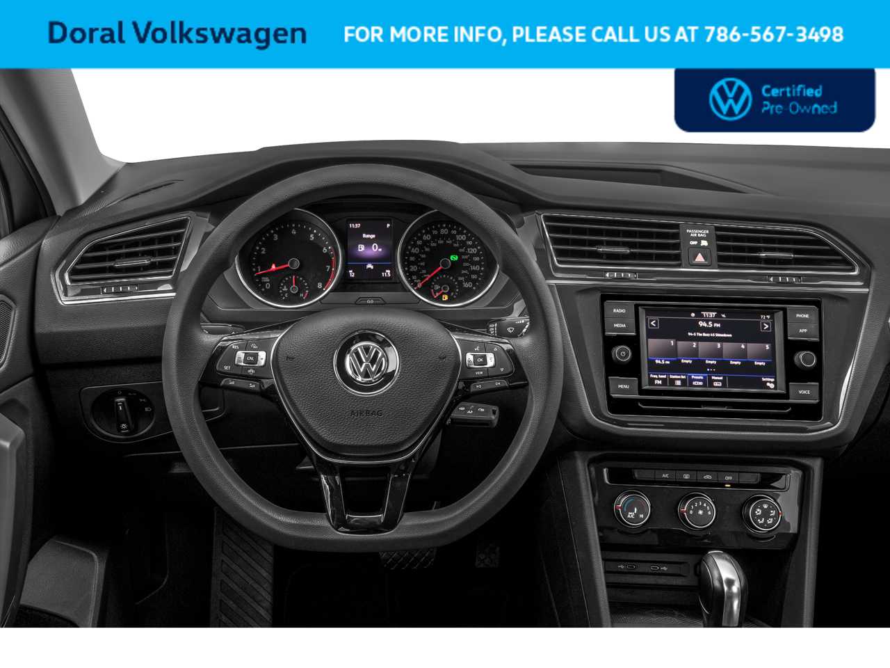 Thumbnail: 2021 Volkswagen Tiguan - 4