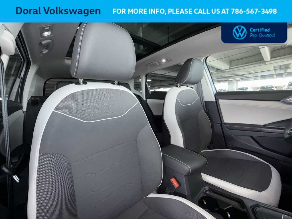 Thumbnail: 2025 Volkswagen Taos - 27