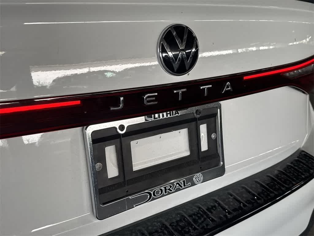Thumbnail: 2025 Volkswagen Jetta - 11