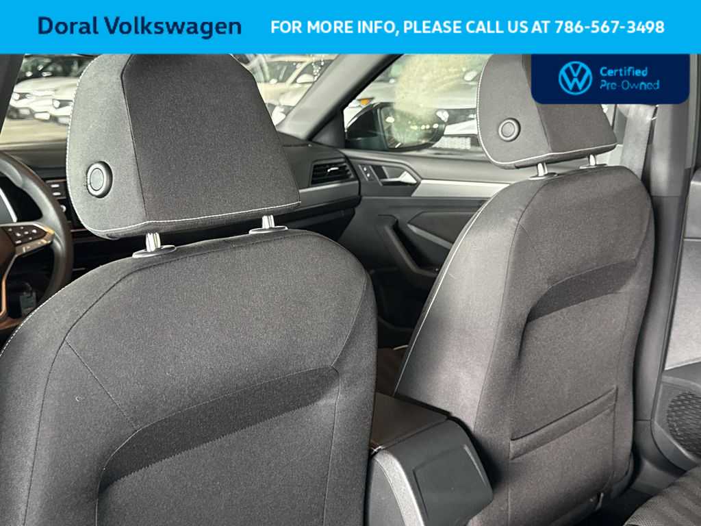 Thumbnail: 2023 Volkswagen Jetta - 23