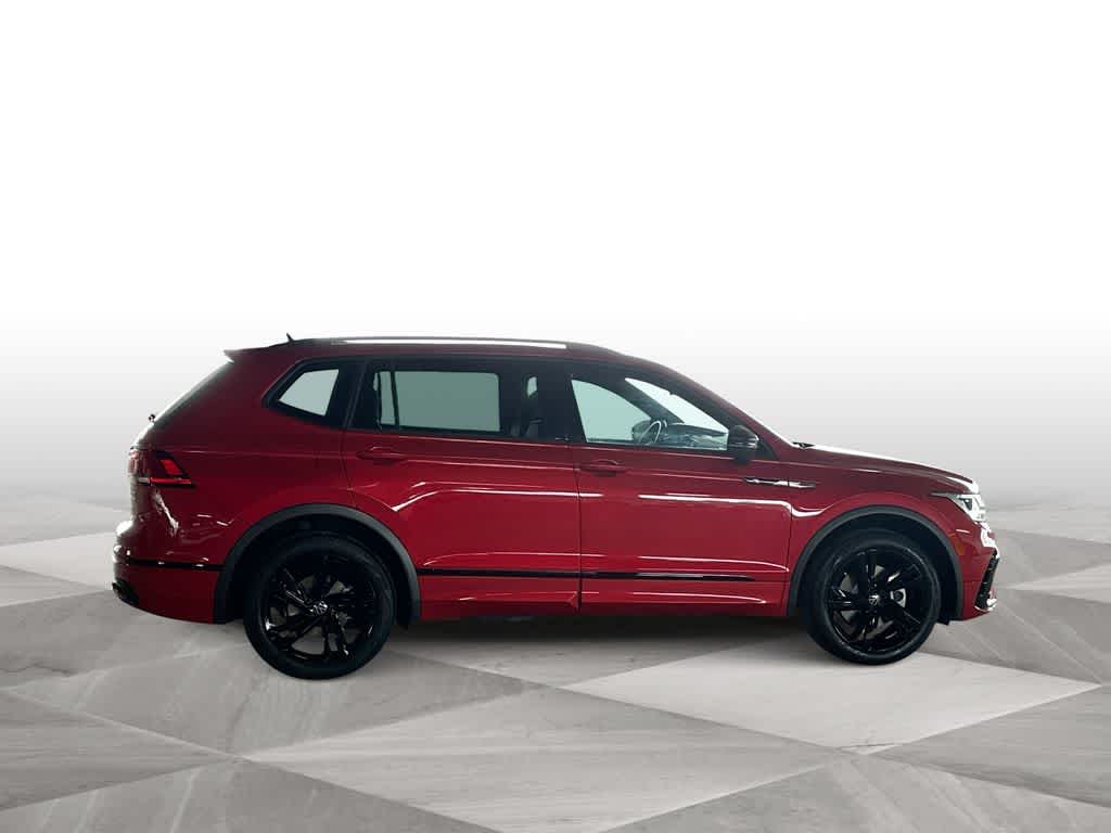 Thumbnail: 2024 Volkswagen Tiguan - 9