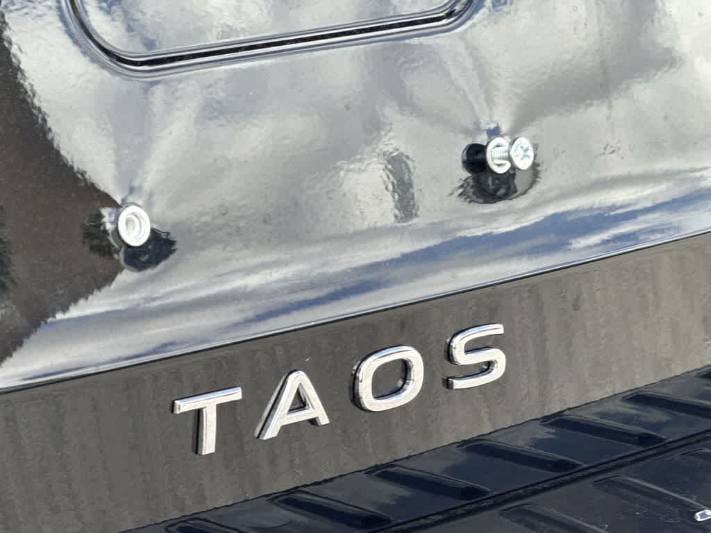 Thumbnail: 2026 Volkswagen Taos - 10
