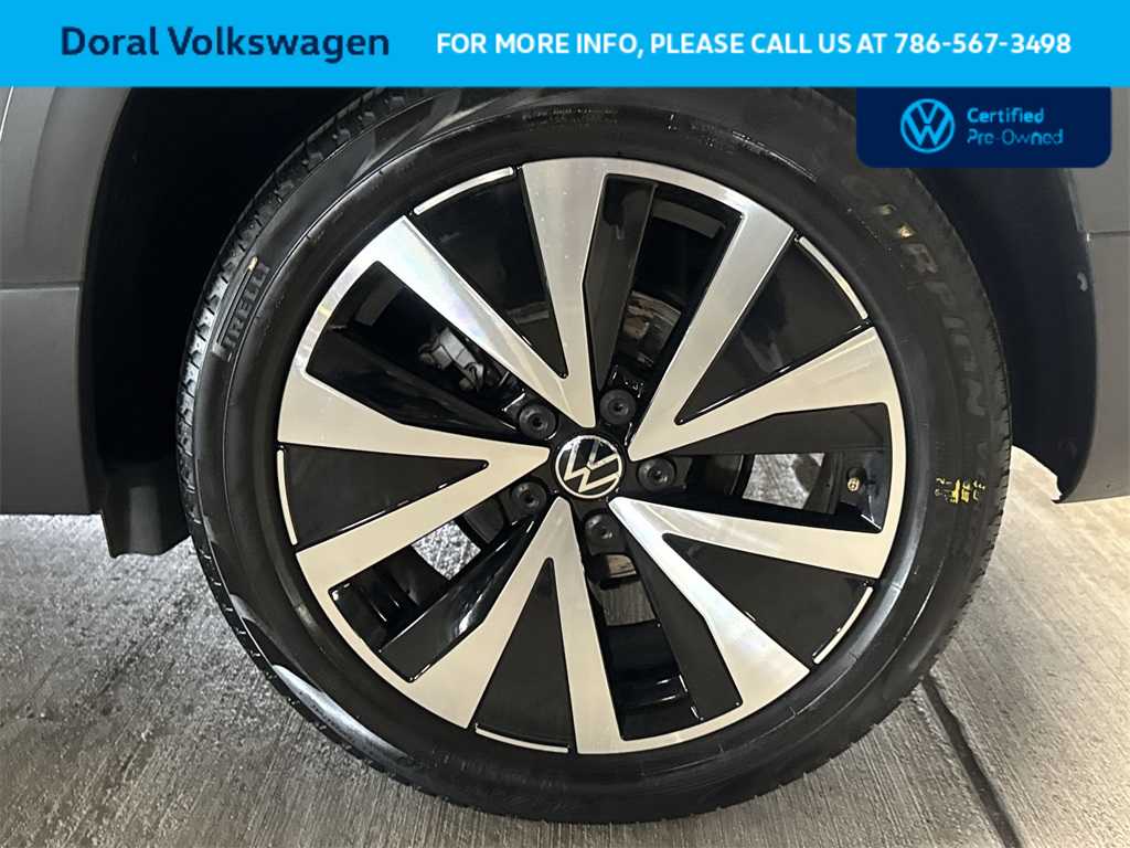 Thumbnail: 2023 Volkswagen Taos - 11